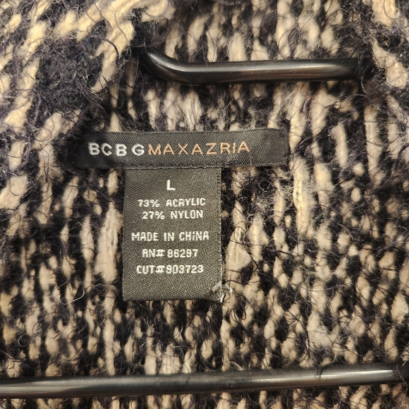 BCBGMaxAzria Fringed Sweater Vest - Picture 6 of 10